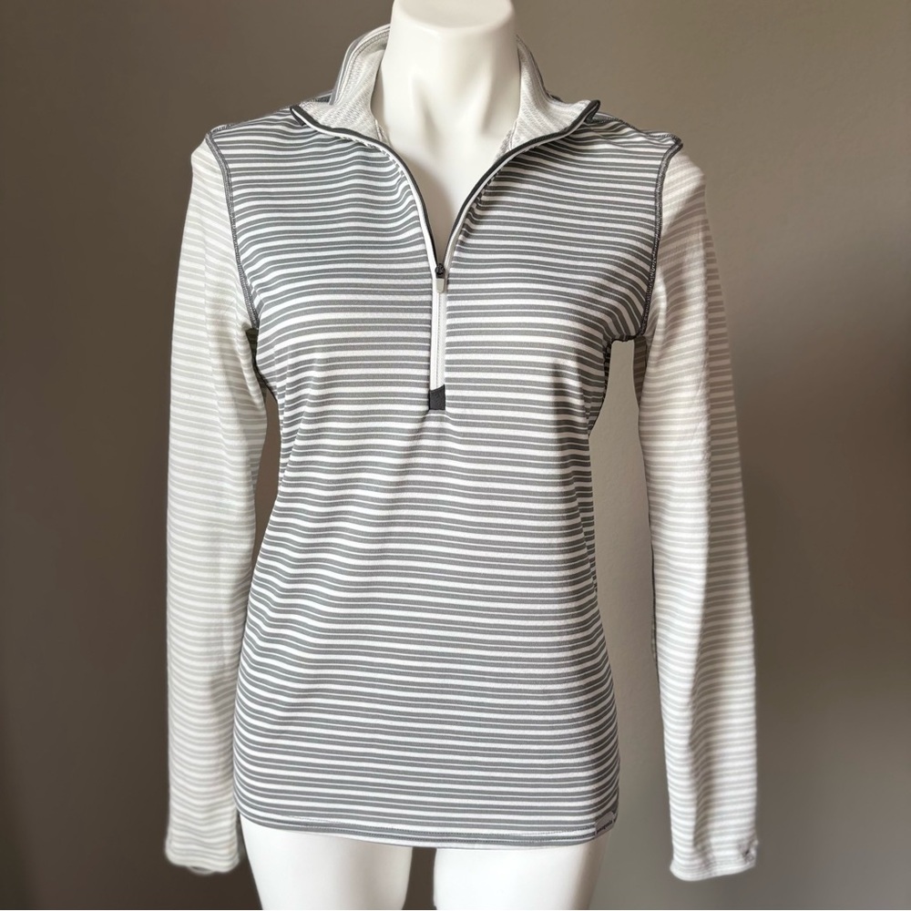 PATAGONIA Capilene 3 Midweight Womens Medium Gray White Stripe 1/4 Zip Pullover